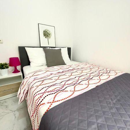 Center Warsaw - Apartmenty Jana Pawla II Exteriér fotografie