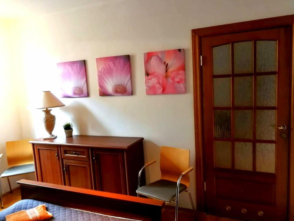 Center Warsaw - Apartmenty Jana Pawla II Exteriér fotografie