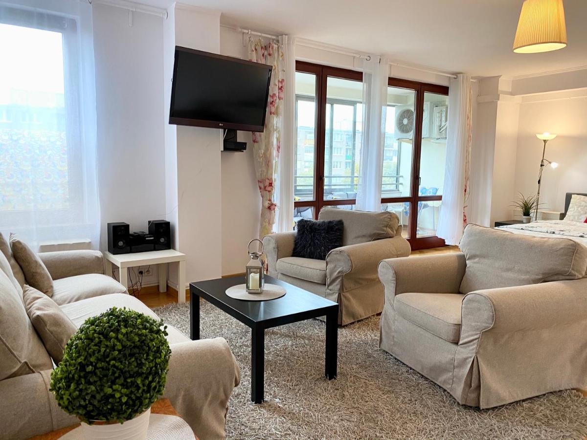 Center Warsaw - Apartmenty Jana Pawla II Exteriér fotografie