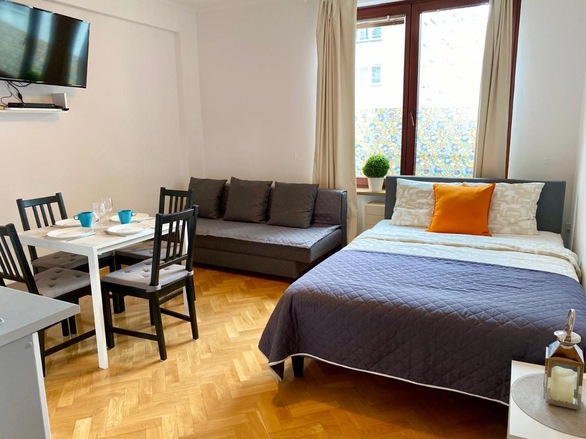 Center Warsaw - Apartmenty Jana Pawla II Exteriér fotografie